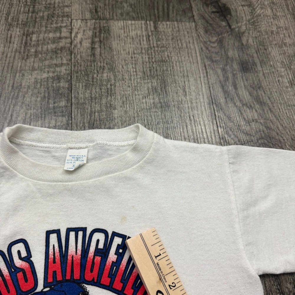 Vintage 1995 Los Angeles Dodgers Snoopy Peanuts T-Shirt Tee USA MLB Kids 3T - Picture 6 of 7